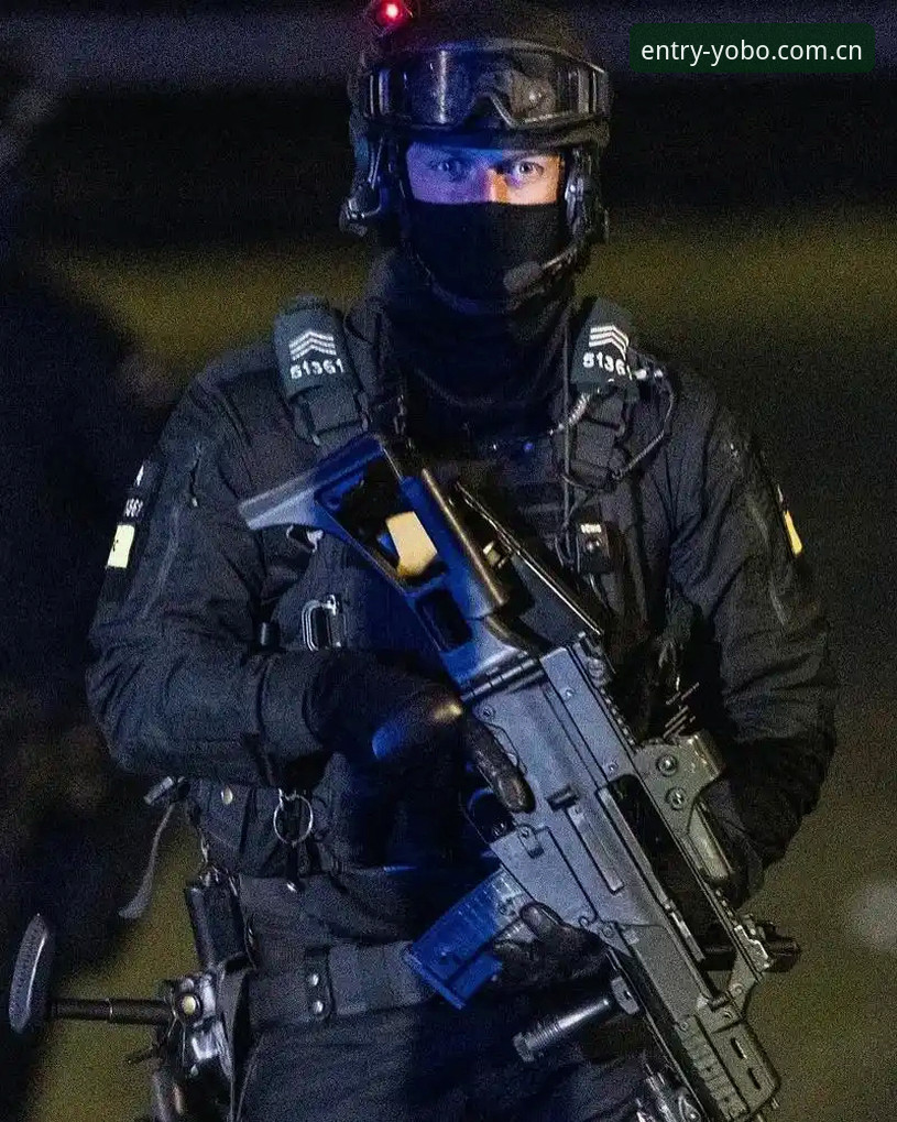 英国警员世界杯安保缩减 vs 上届欧洲杯40人：yobo体育平台用户解读赛事背后的安全博弈